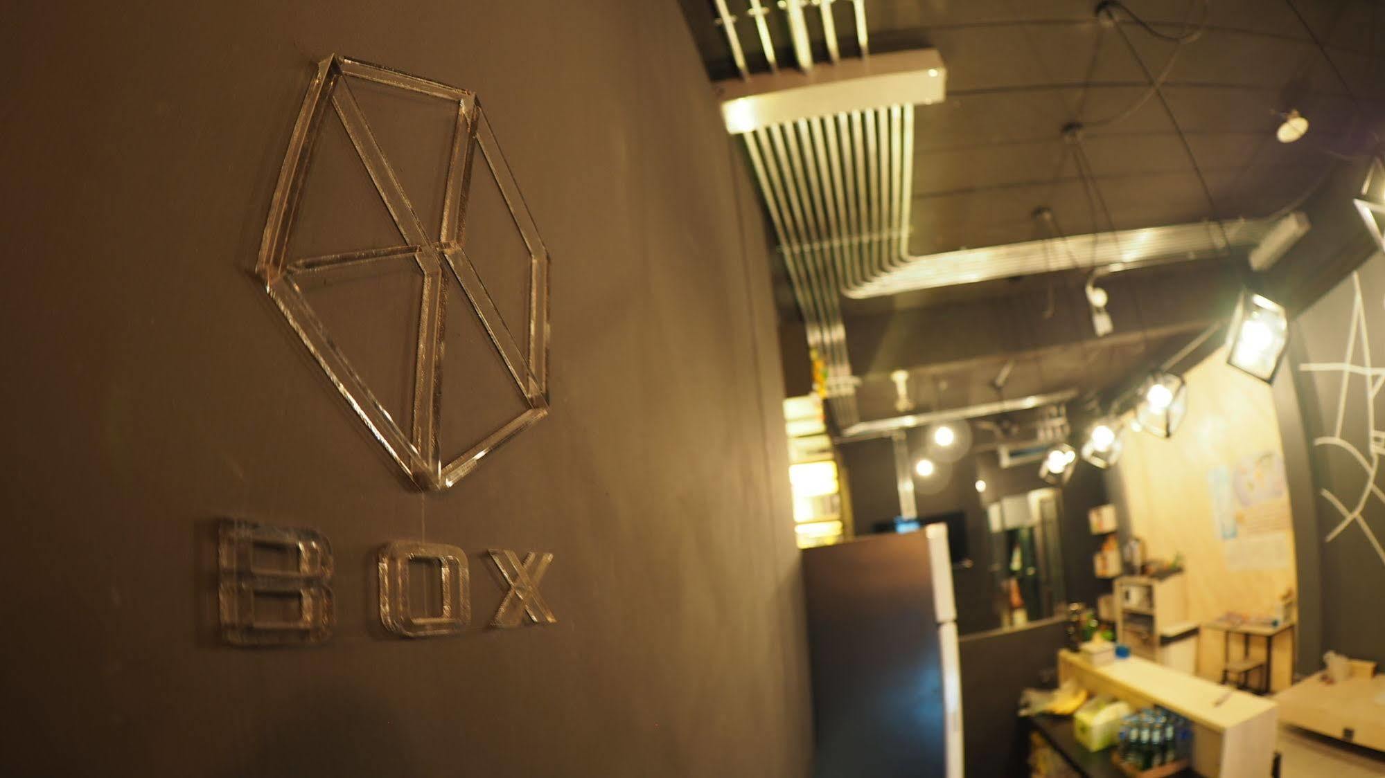 Box Poshtel Phuket Hostel Eksteriør bilde